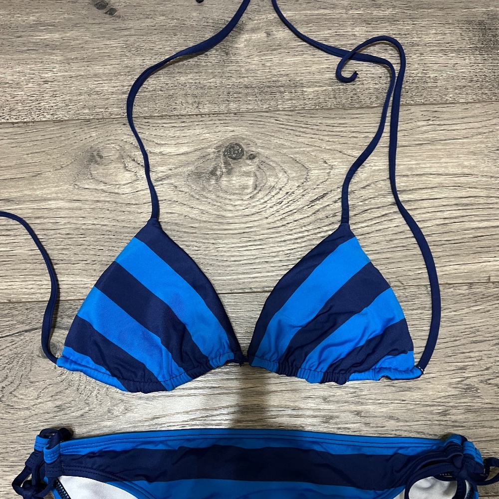 Splendid Bikini - Picture 6 of 7